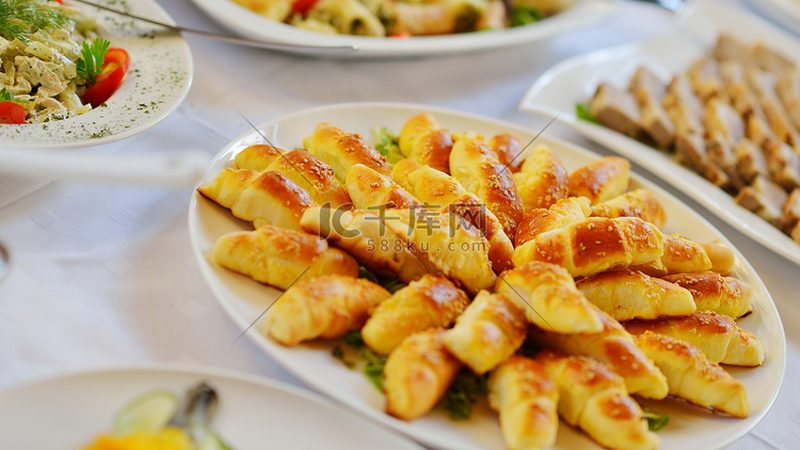 功能性食品代工流程揭秘：从源头到成品，每一步都至关重要
