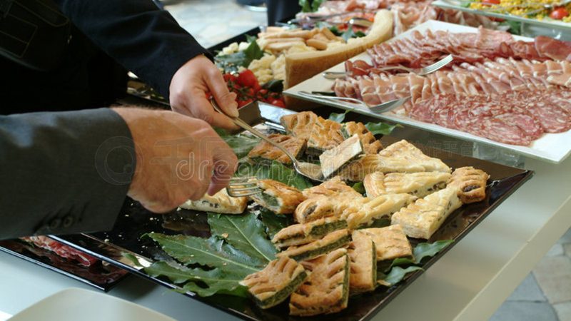 加盟榜单背后的真实逻辑：餐饮品牌排名前十的筛选法则